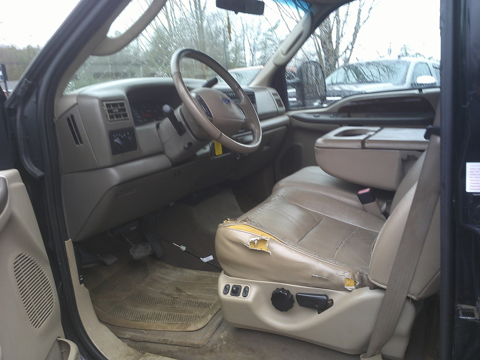 Used 2003 Ford F250 XL image 10