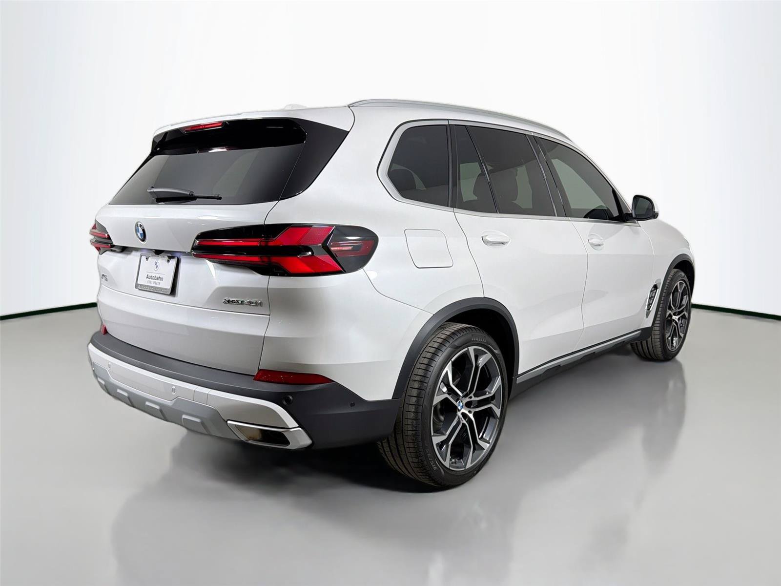New 2026 BMW X5 xDrive40i AWD/4WD image 5