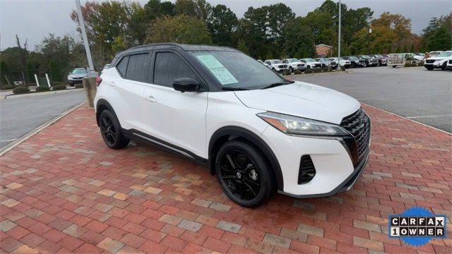 Used 2024 Nissan Kicks SR image 3