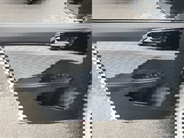 Certified 2023 Volkswagen Taos S image 12