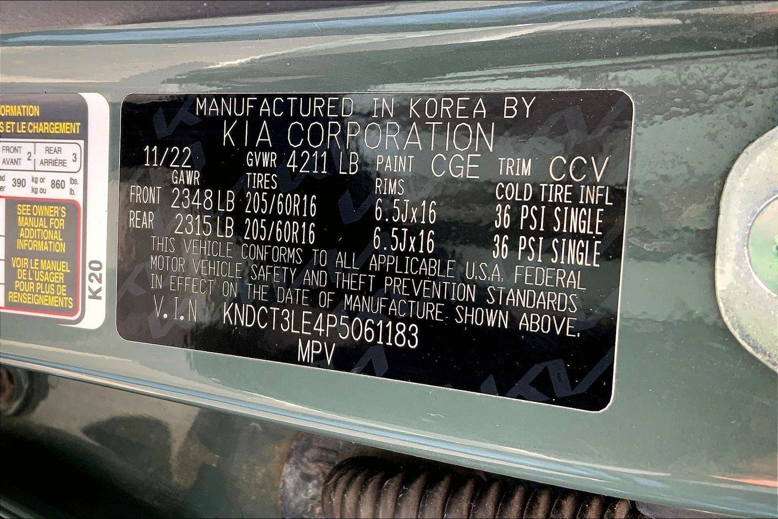 Used 2023 Kia Niro SX image 30