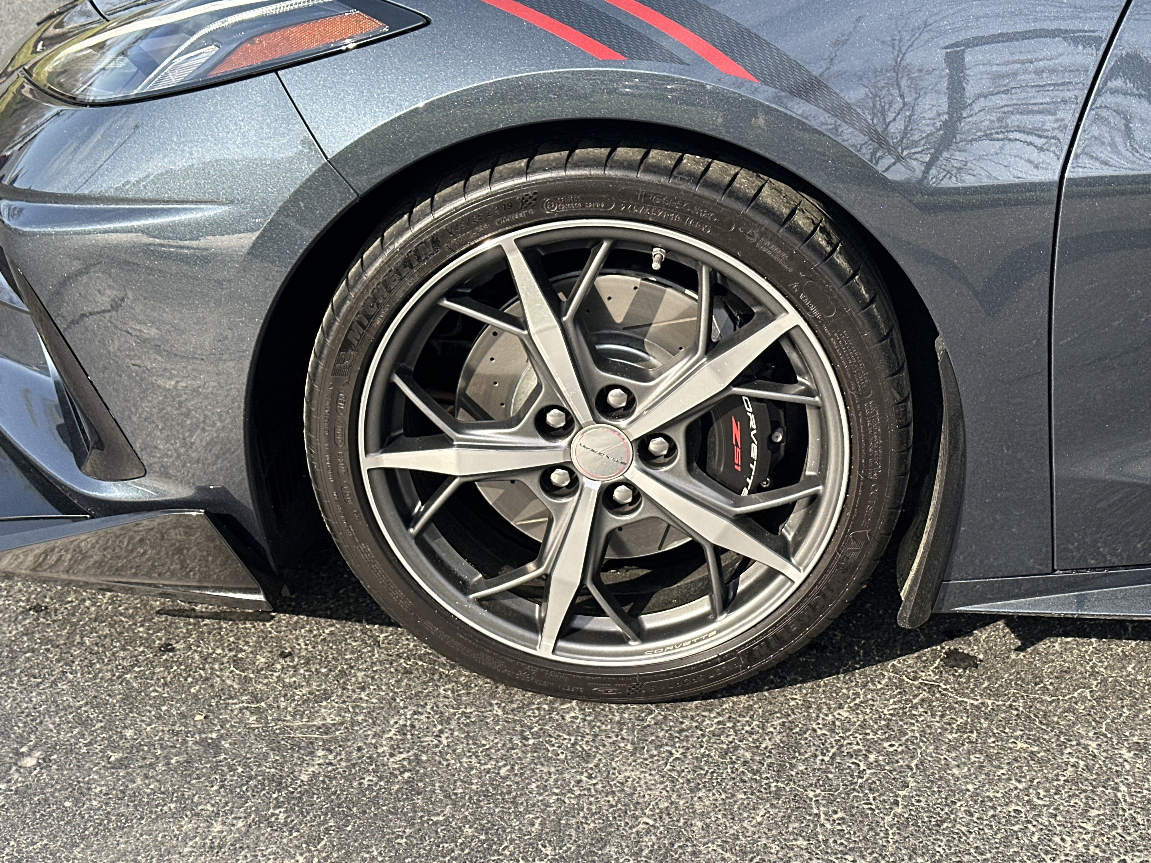 Used 2020 Chevrolet Corvette Stingray Premium Cpe w/ 3LT Preferred Equipment Group image 13
