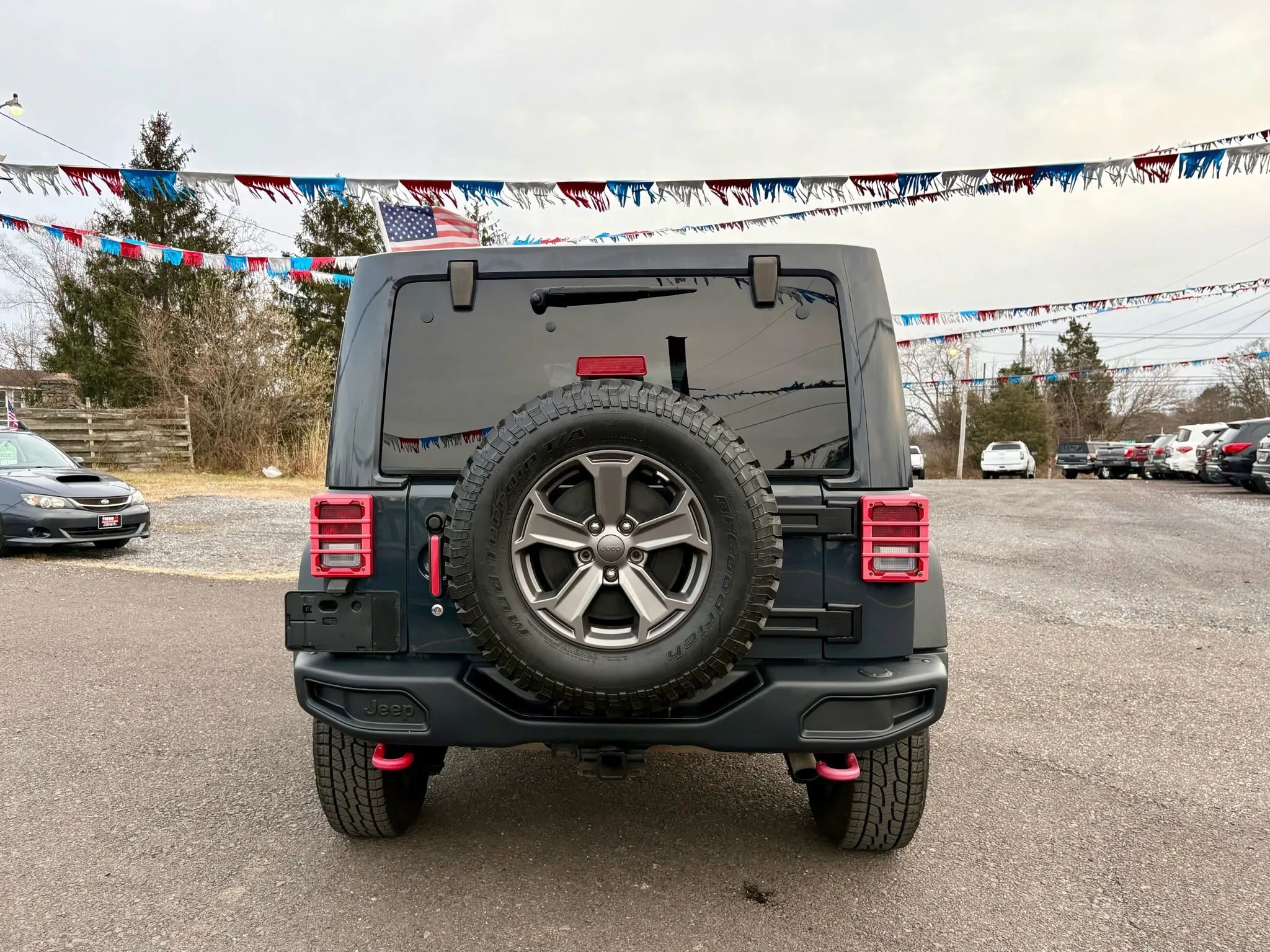 Used 2017 Jeep Wrangler Unlimited Rubicon image 4