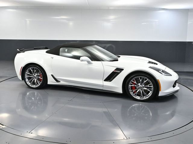 Used 2018 Chevrolet Corvette Z06 RWD image 4