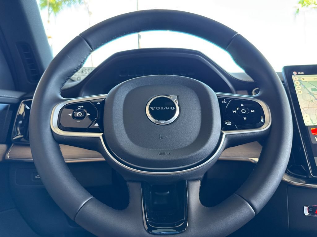 New 2026 Volvo XC90 B6 Plus w/ Protection Package Premier AWD/4WD image 24