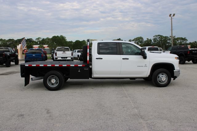 Used 2025 Chevrolet Silverado 3500 W/T w/ WT Convenience Package AWD/4WD image 13