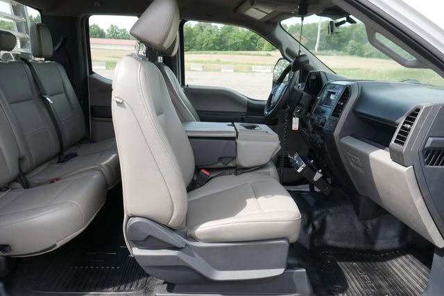 Used 2022 Ford F250 XL w/ Power Equipment Group AWD/4WD image 29