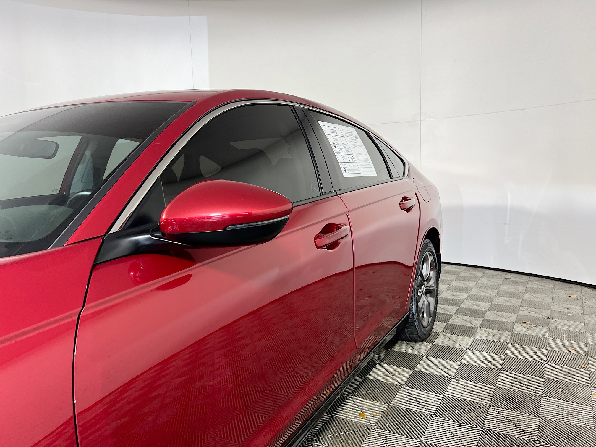 Used 2023 Honda Accord EX-L image 13