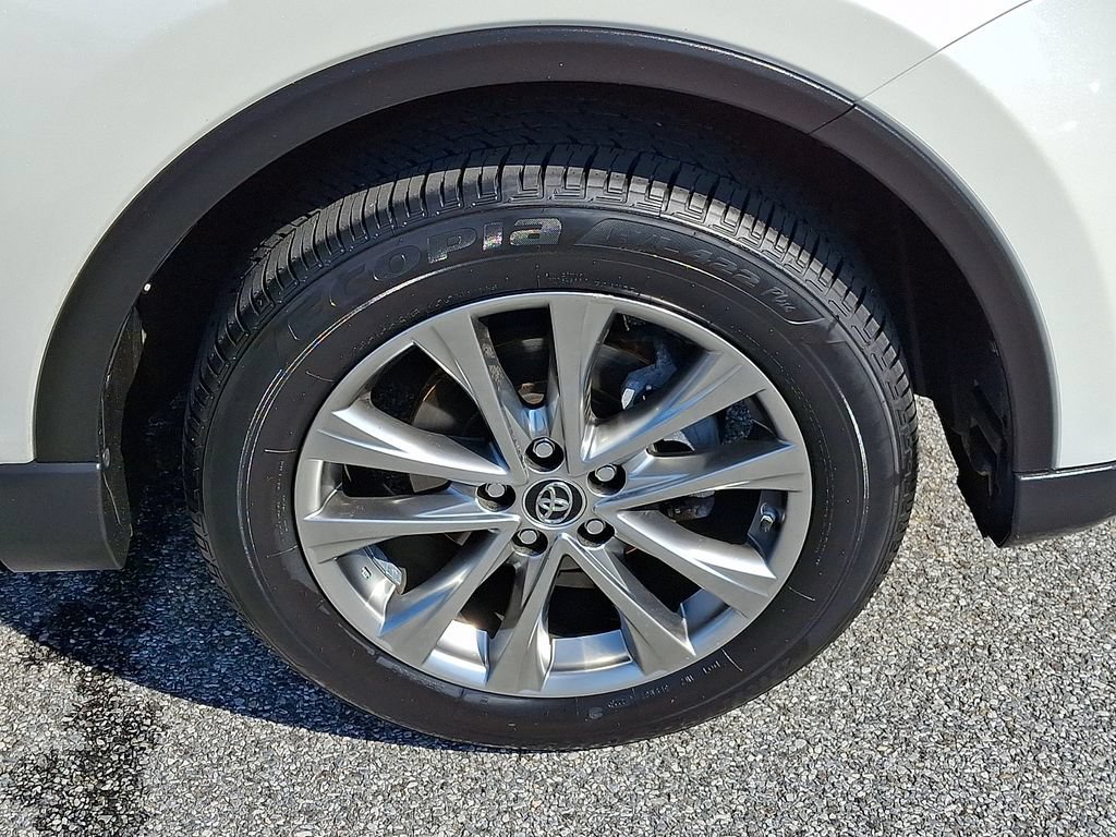 Used 2018 Toyota RAV4 Limited w/ All Weather Liner Package AWD/4WD image 8