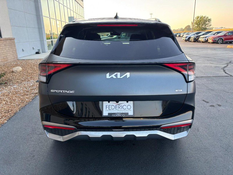 Used 2025 Kia Sportage SX Prestige AWD/4WD image 4
