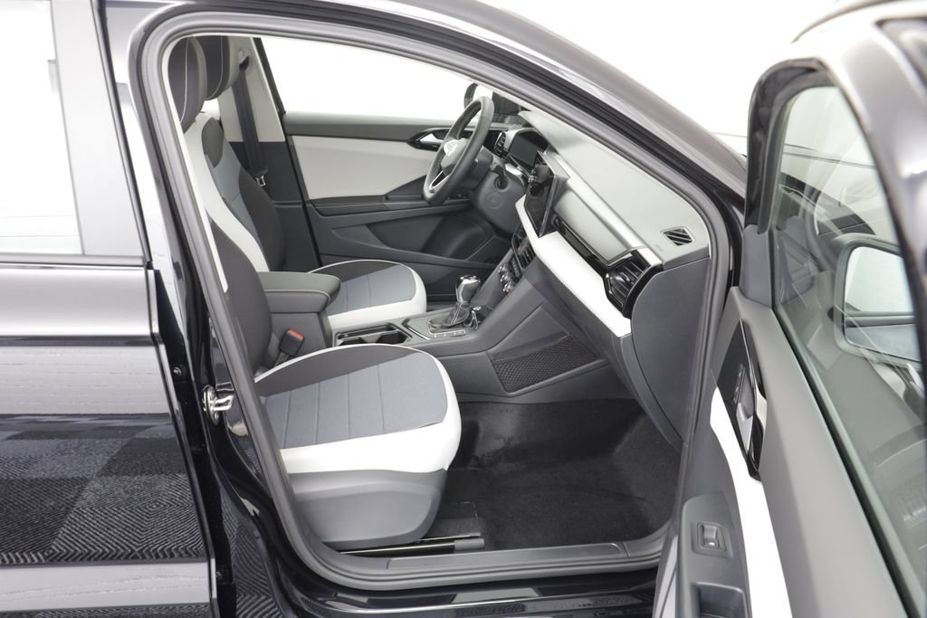New 2026 Volkswagen Taos S FWD image 20