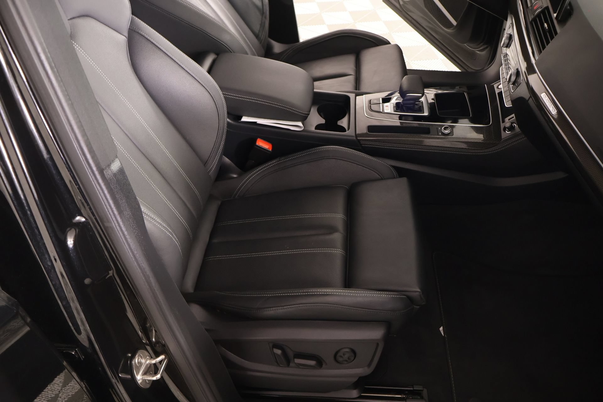 Used 2023 Audi SQ5 Premium Plus AWD/4WD image 13