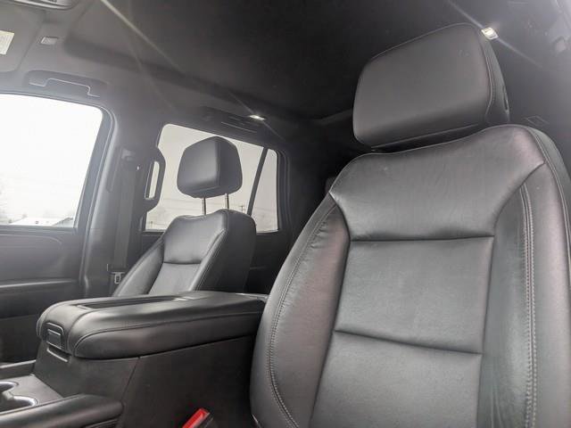 Used 2021 Chevrolet Tahoe Z71 w/ Luxury Package image 9