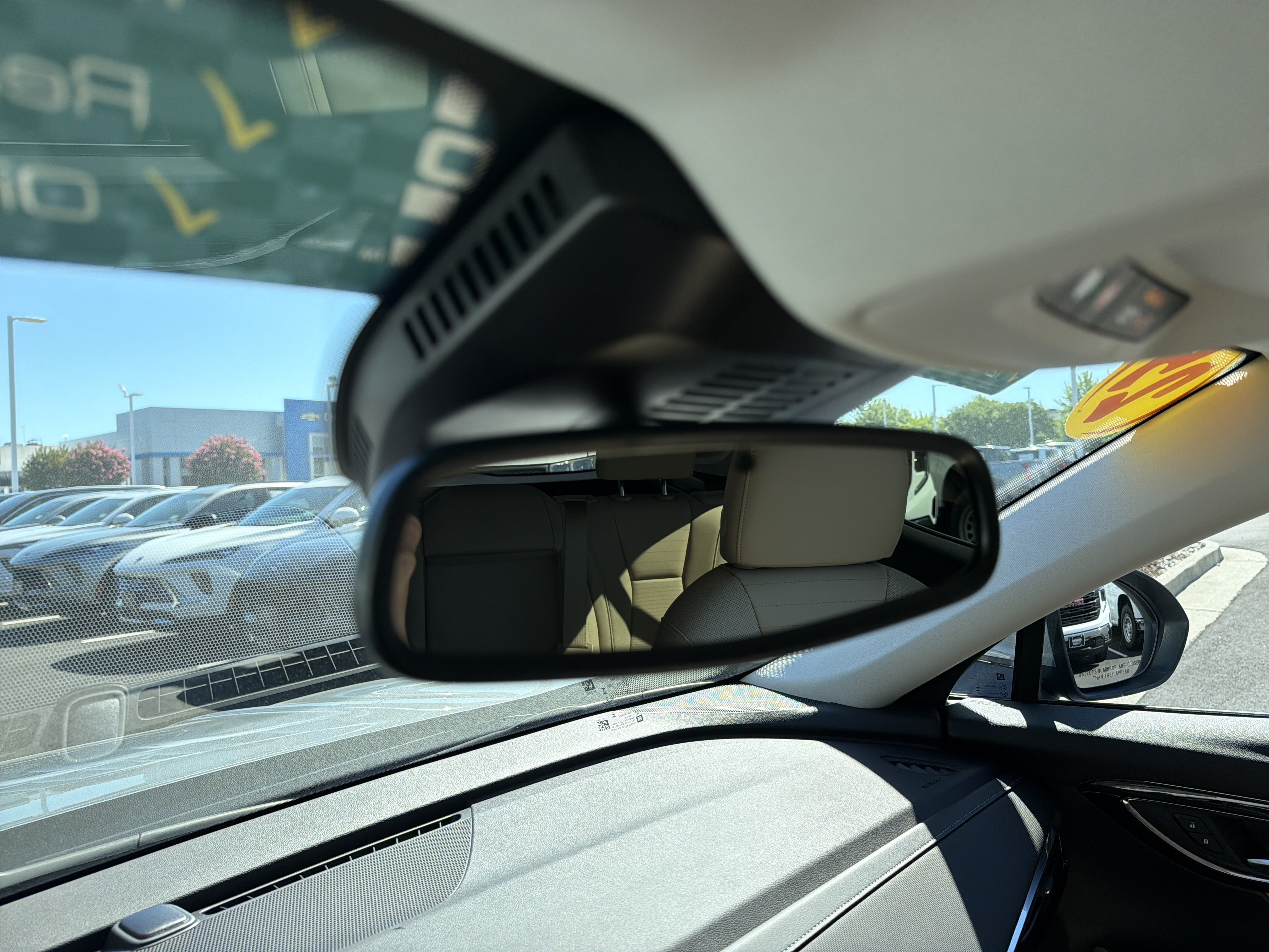 Used 2025 Buick Envision Preferred AWD/4WD image 26