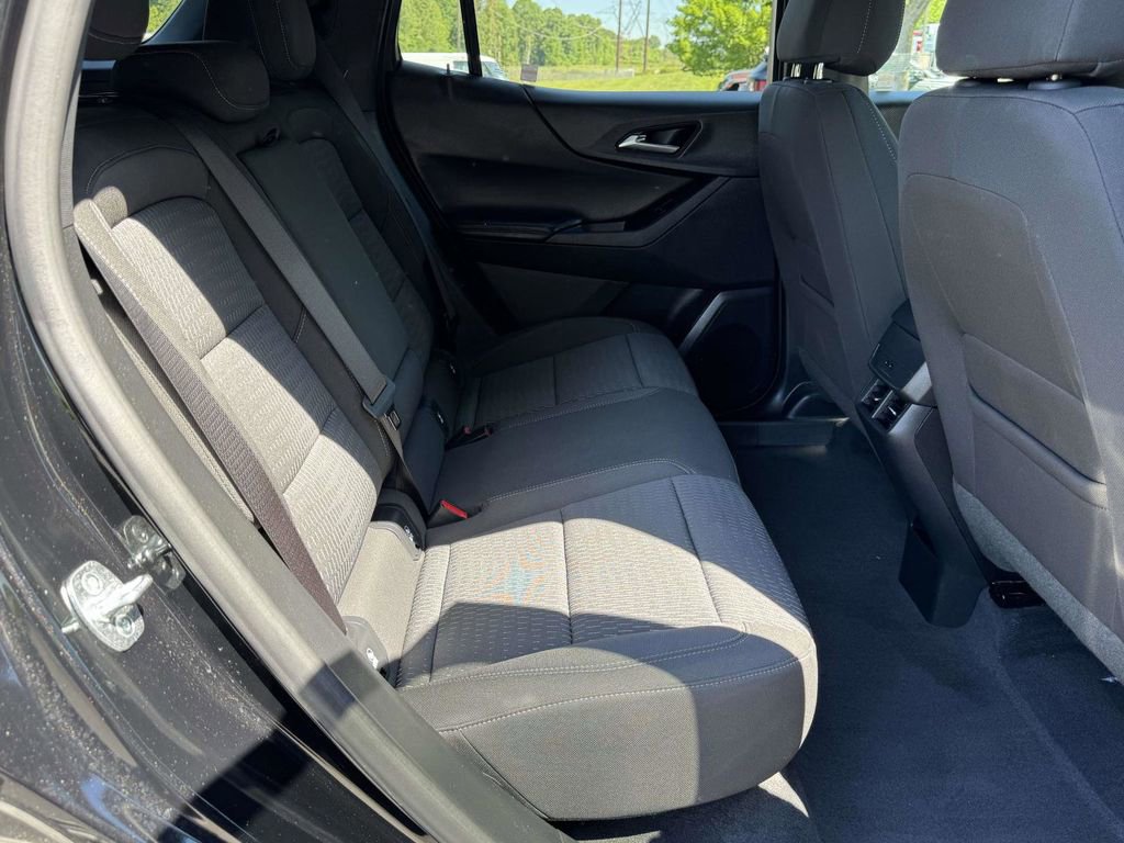 Used 2026 Chevrolet Equinox LT FWD image 16