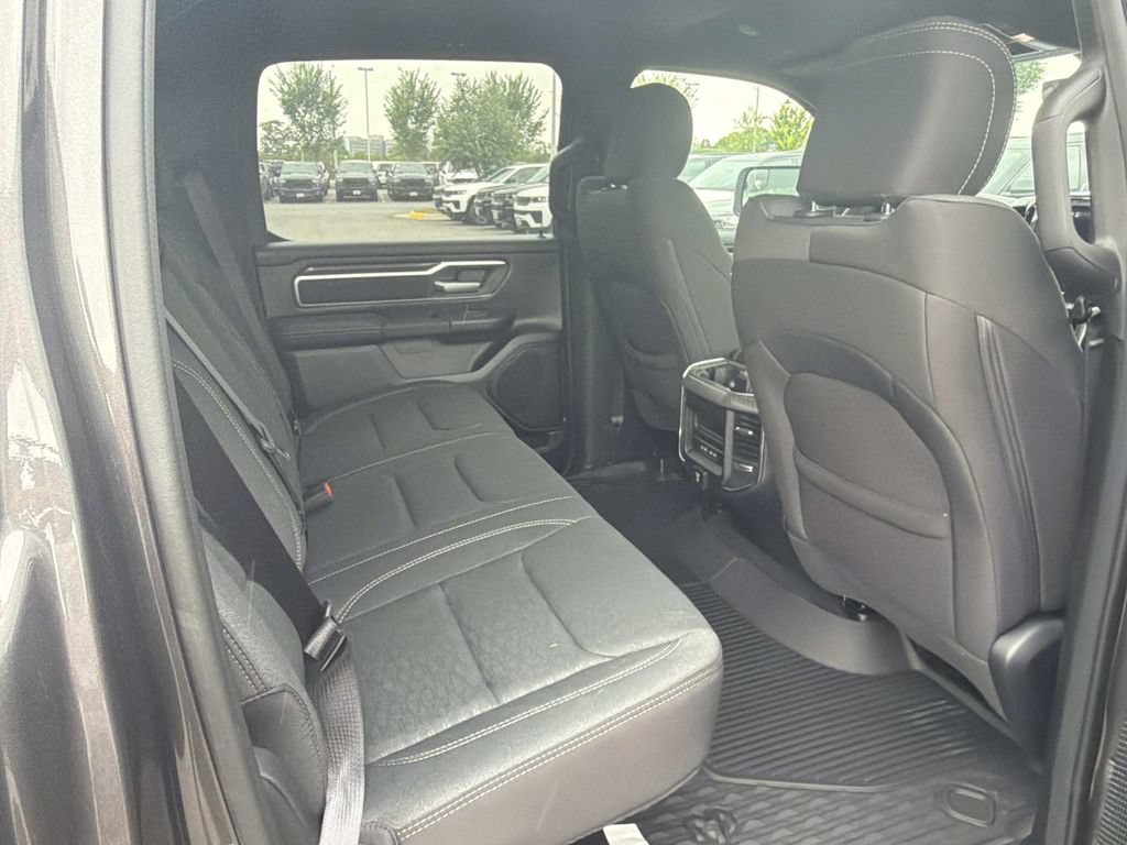 New 2026 RAM 1500 Big Horn AWD/4WD image 17
