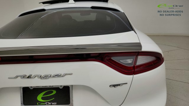 Used 2020 Kia Stinger GT1 RWD image 26