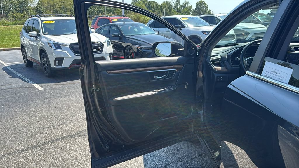 Used 2017 Honda CR-V EX-L image 16