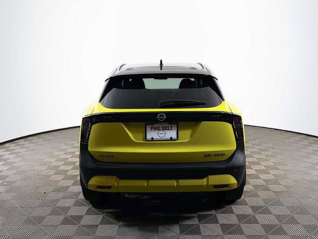 Certified 2025 Nissan Kicks SR AWD/4WD image 5