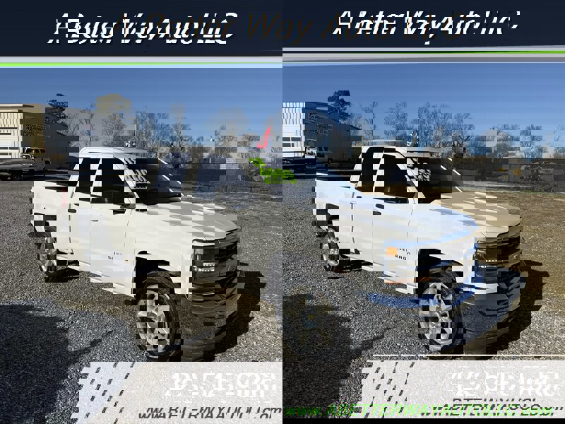 Used 2018 Chevrolet Silverado 1500 LS w/ Trailering Package image 2