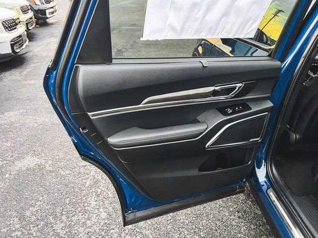 New 2025 Kia Telluride SX Prestige X-Line AWD/4WD image 11