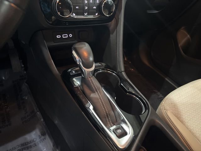 Used 2023 Buick Encore GX Preferred w/ Cold Weather Comfort Package image 17