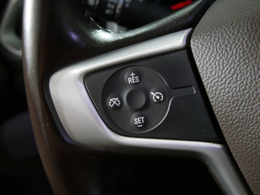 Used 2017 GMC Acadia SLT AWD/4WD image 23