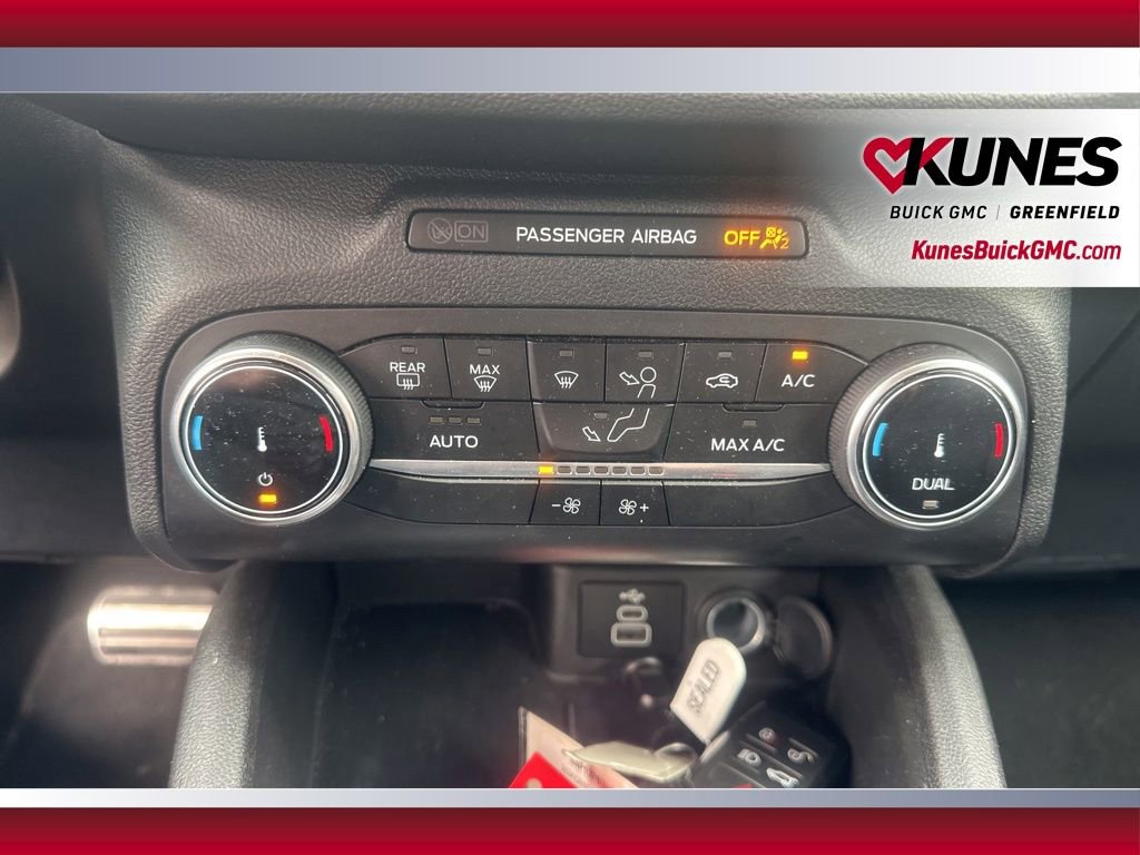 Used 2024 Ford Escape ST-Line image 18