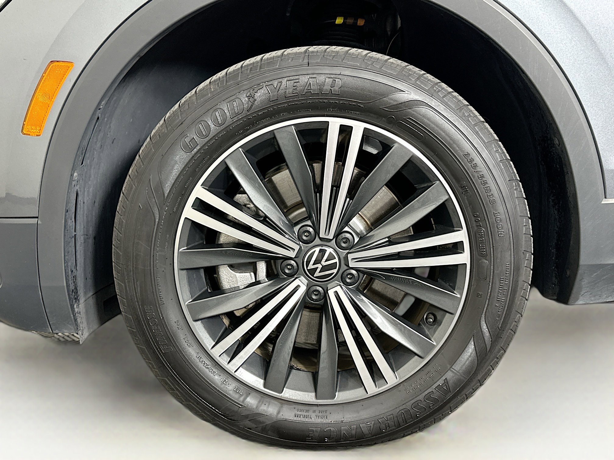 Used 2024 Volkswagen Tiguan Wolfsburg Edition image 11