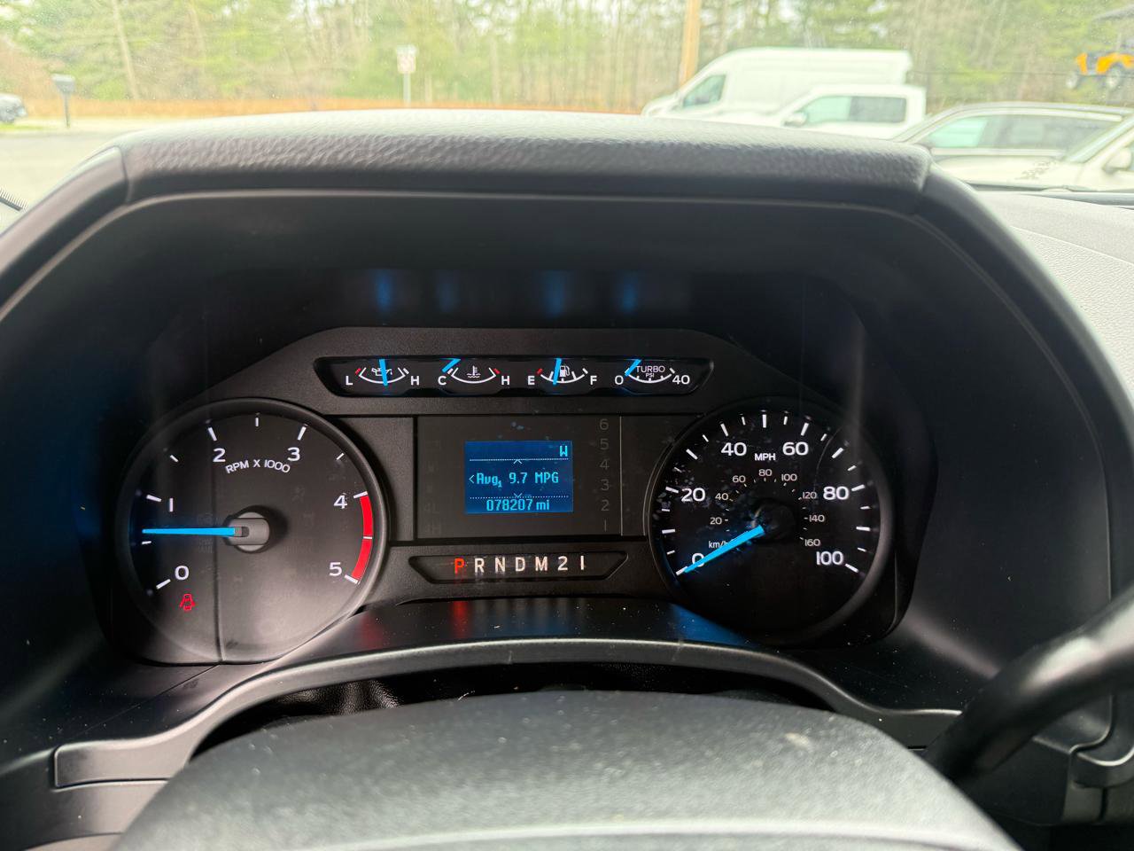 Used 2017 Ford F550 4x4 SuperCab Super Duty image 30