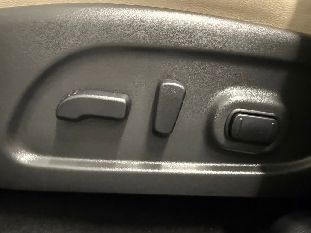 Used 2020 Nissan Murano SL w/ Moonroof Package image 42