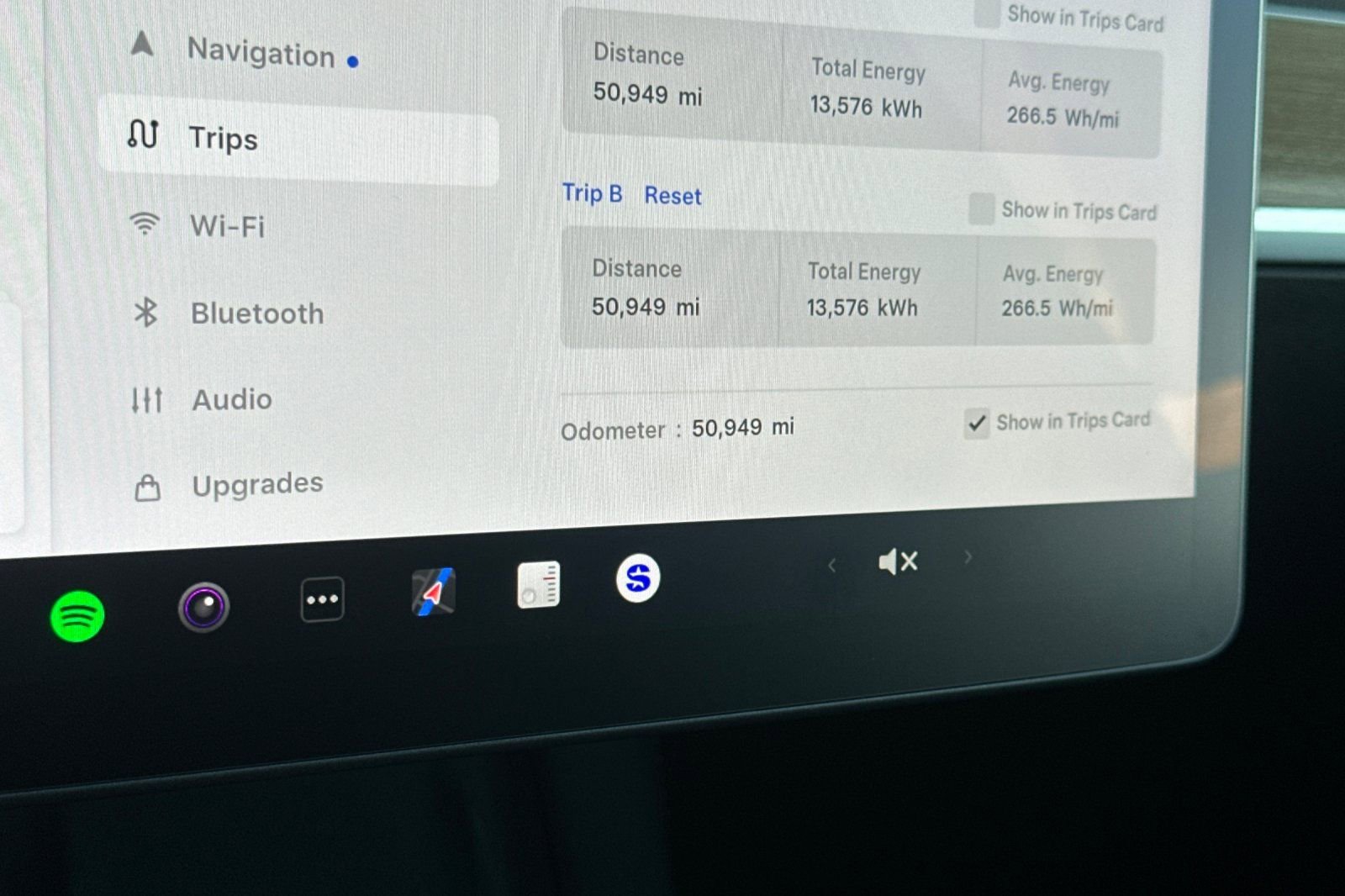 Used 2023 Tesla Model Y Long Range image 31