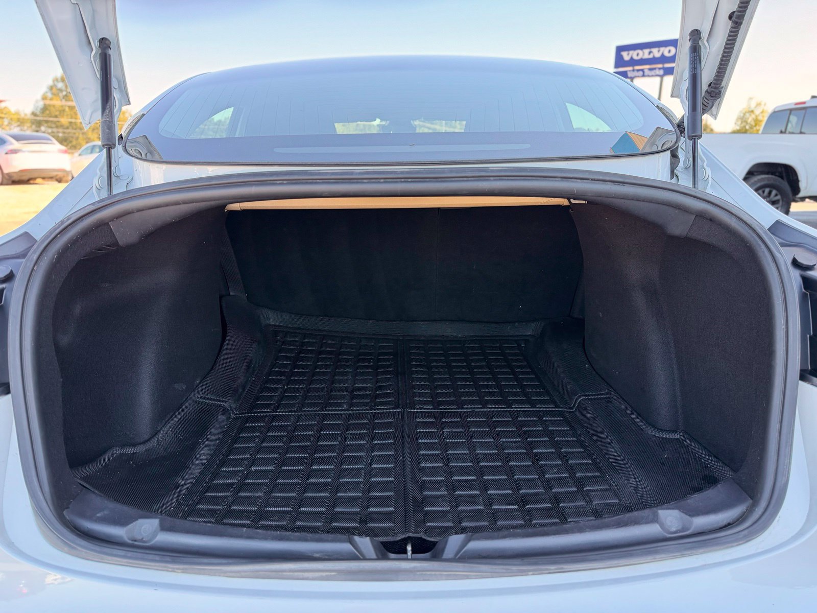 Used 2020 Tesla Model 3 Long Range AWD/4WD image 49