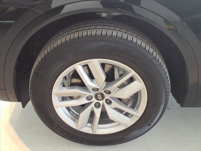 Used 2023 Audi Q5 2.0T Premium w/ Convenience Package image 8
