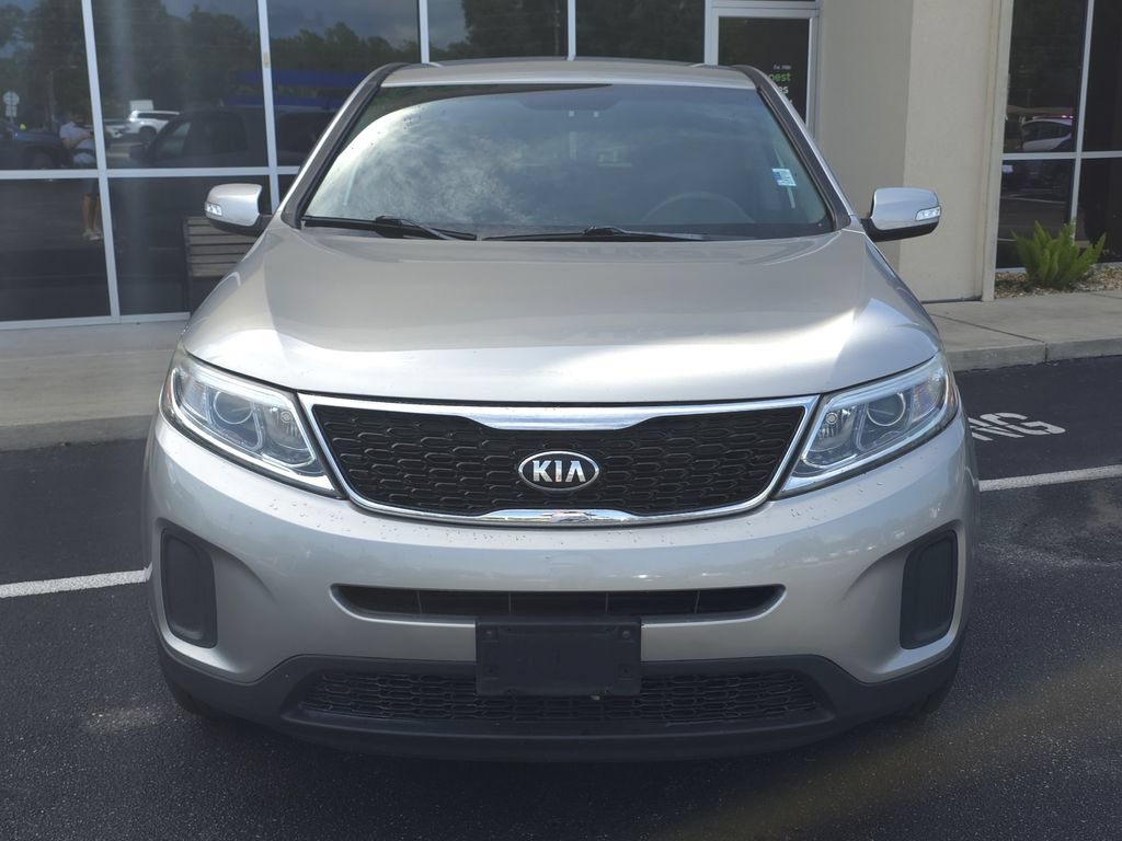 Used 2015 Kia Sorento LX FWD image 2