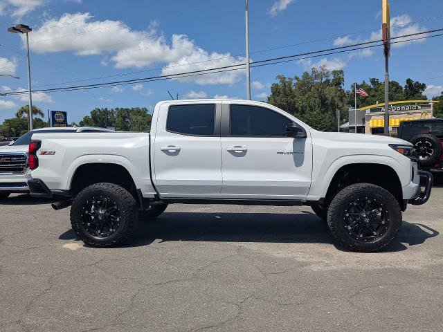 Used 2023 Chevrolet Colorado Z71 w/ Z71 Convenience Package 2 AWD/4WD image 3