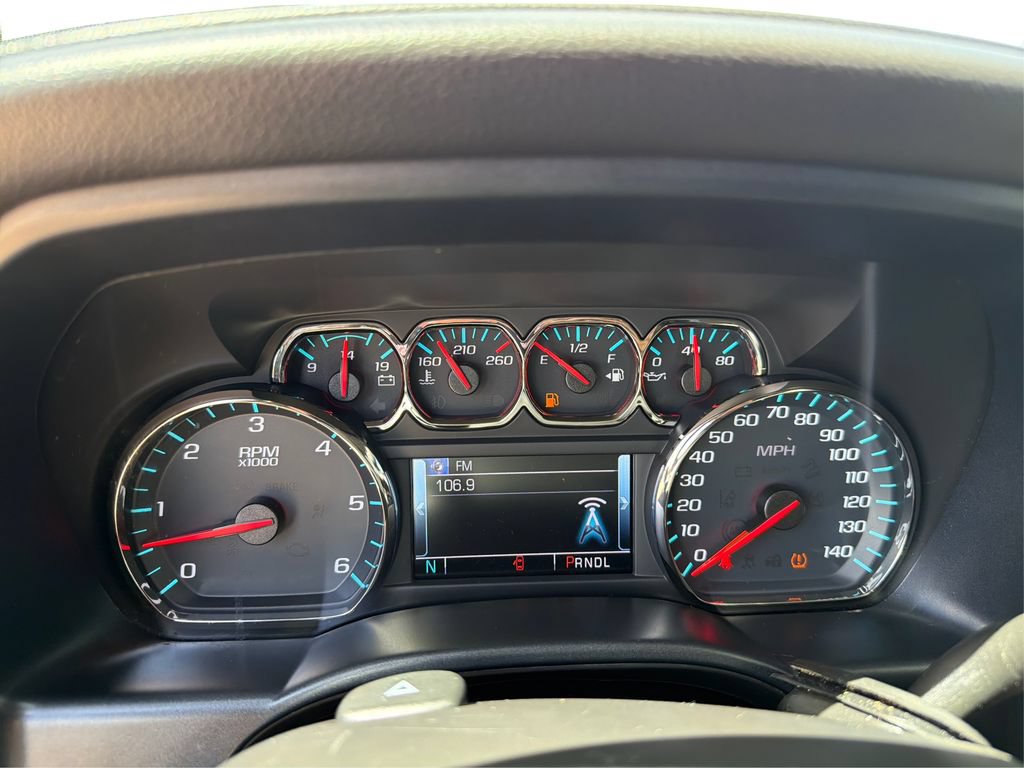 Used 2018 Chevrolet Silverado 1500 LTZ AWD/4WD image 16