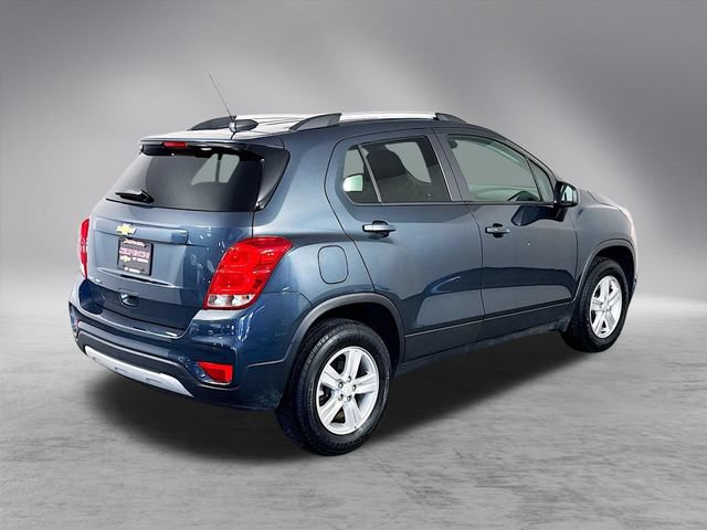 Used 2021 Chevrolet Trax LT w/ Premium Seat Package AWD/4WD image 8