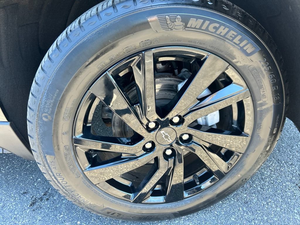 Used 2024 Chevrolet Equinox LS w/ LS Convenience Package AWD/4WD image 9