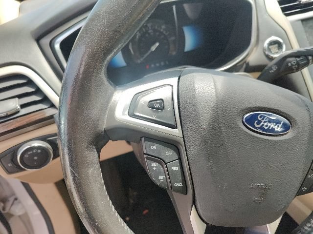 Used 2016 Ford Fusion Energi SE FWD image 22