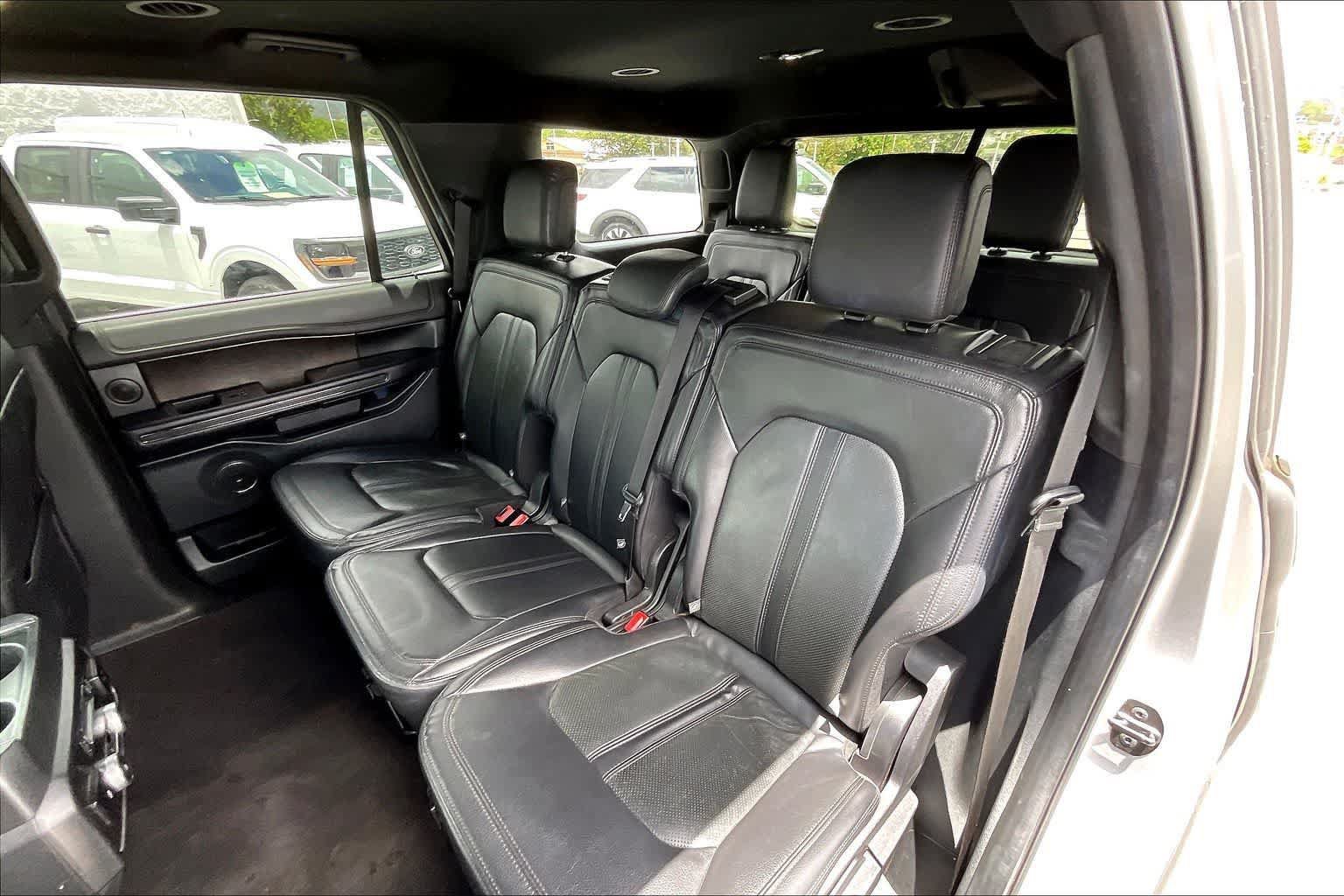 Used 2021 Ford Expedition Limited AWD/4WD image 29