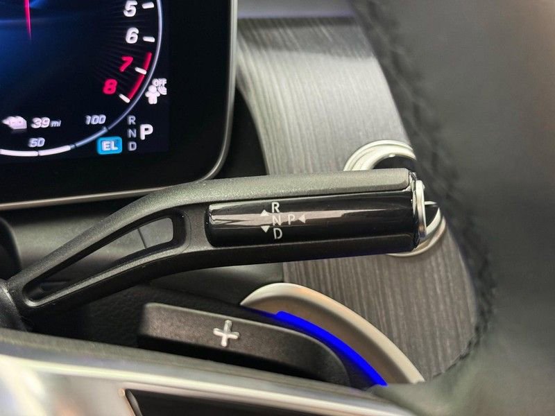 New 2025 Mercedes-Benz GLC 350e 4MATIC image 12