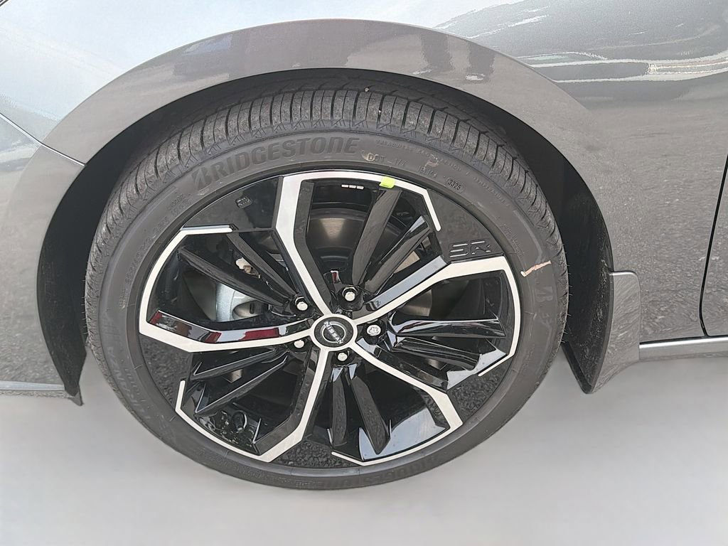 New 2025 Nissan Altima 2.5 SR image 30