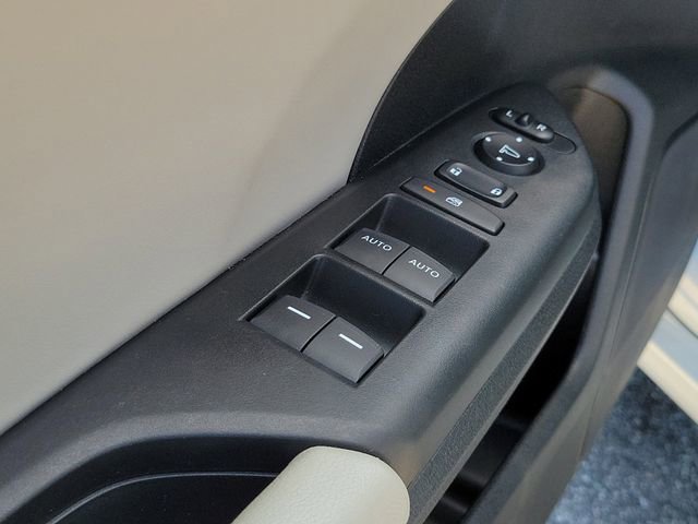 Used 2022 Honda Insight Touring image 16