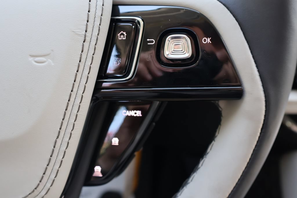 New 2026 Lincoln Aviator Reserve AWD/4WD image 7
