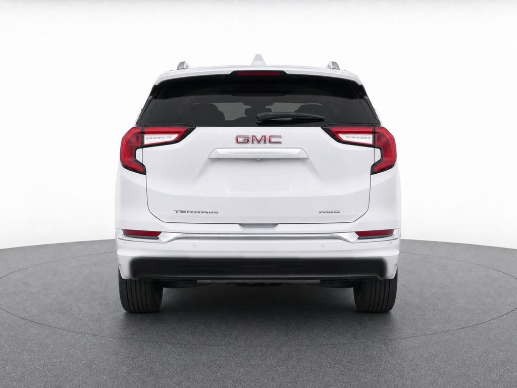 Certified 2024 GMC Terrain Denali w/ Denali Premium Package AWD/4WD image 27