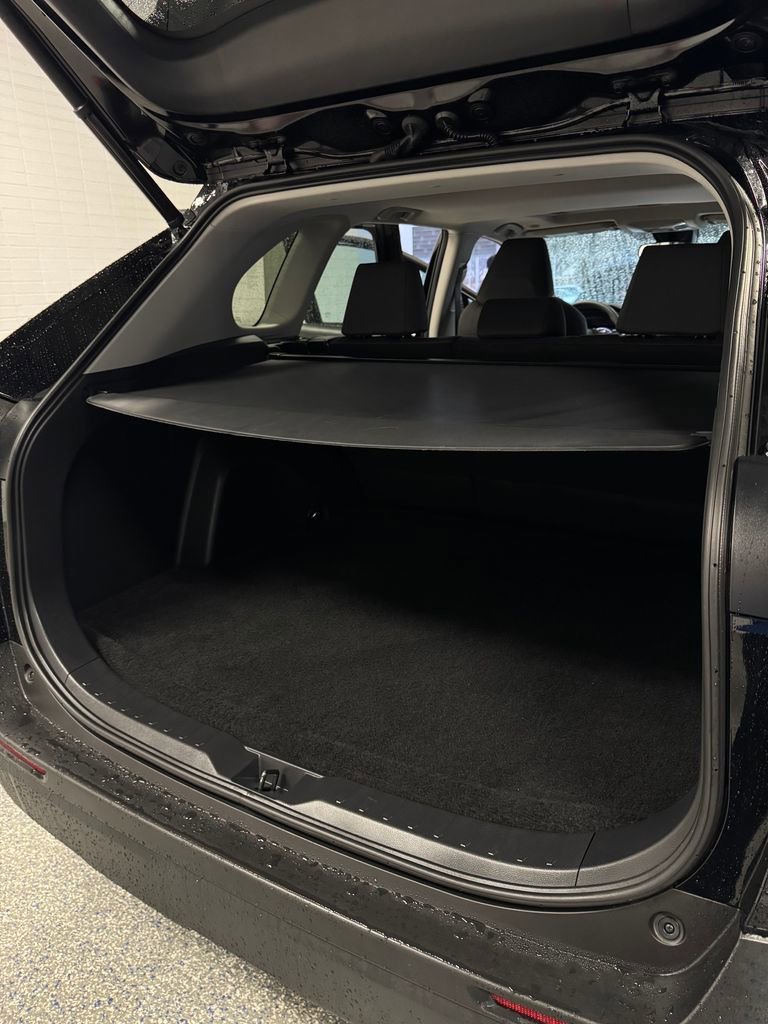 Used 2023 Toyota RAV4 XLE image 26