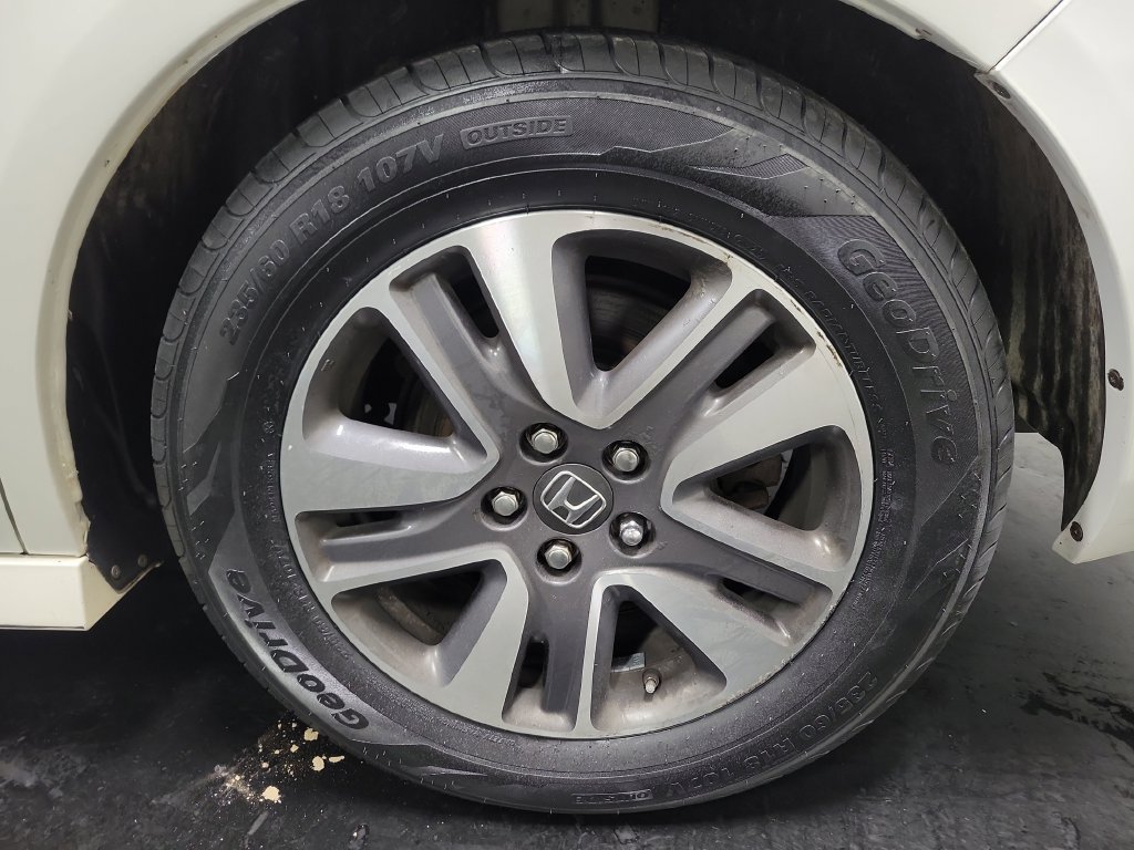 Used 2017 Honda Odyssey Touring image 10