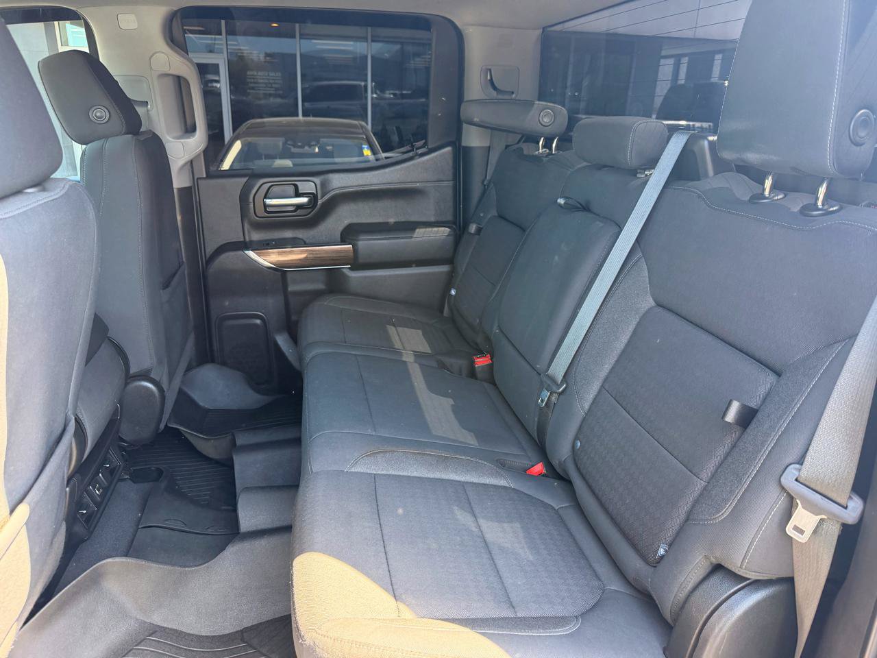 Used 2020 Chevrolet Silverado 1500 RST AWD/4WD image 25