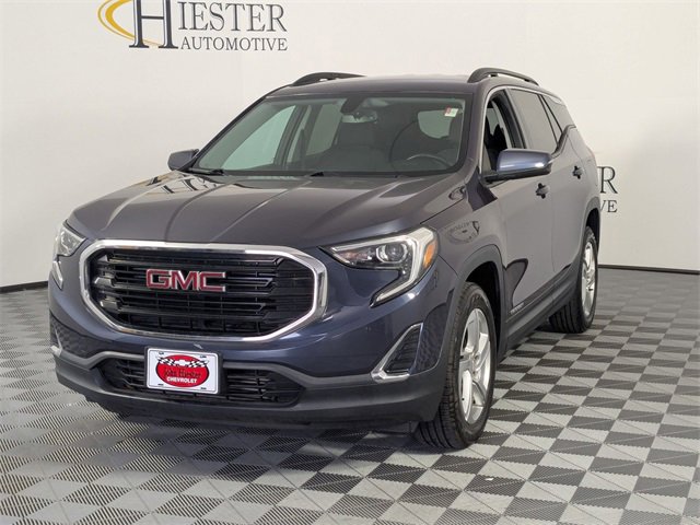 Used 2019 GMC Terrain SLE w/ Driver Convenience Package image 4